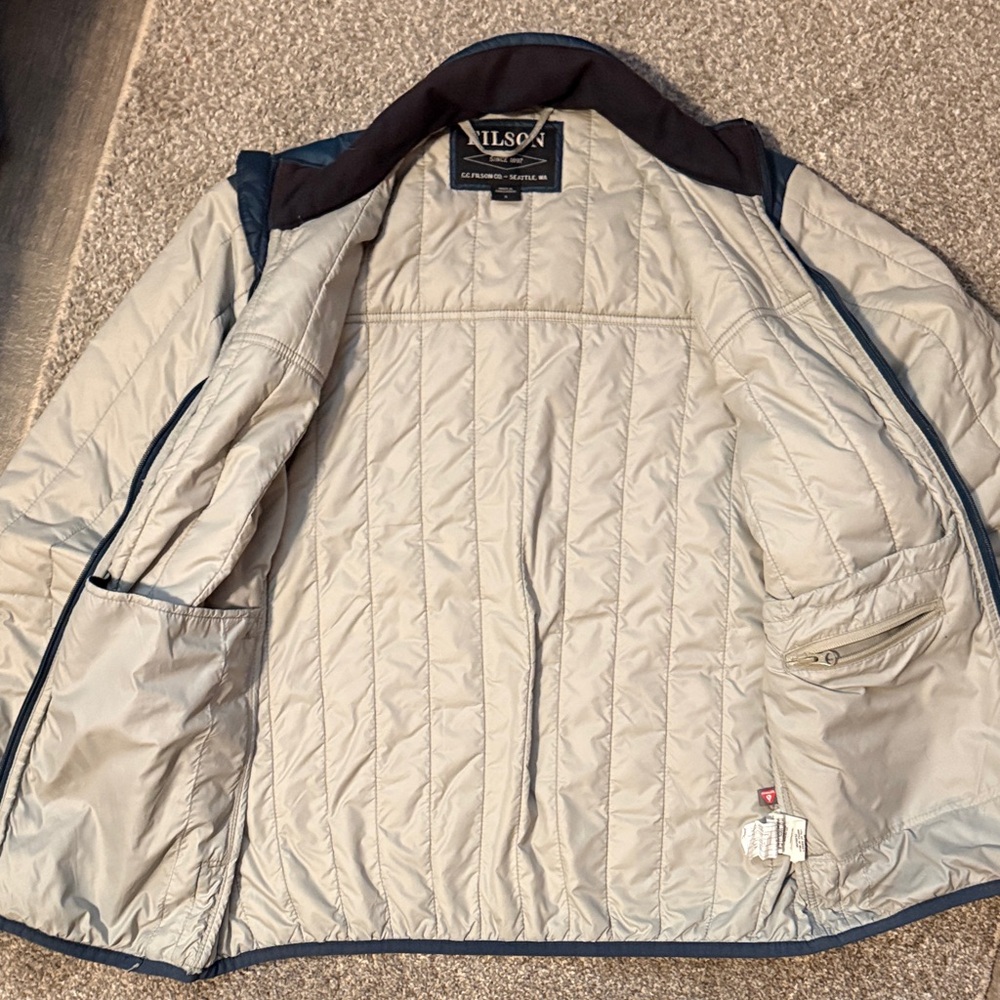 Filson Men's Puffer Jacket - Blue and Cream - Picture 3 of 8